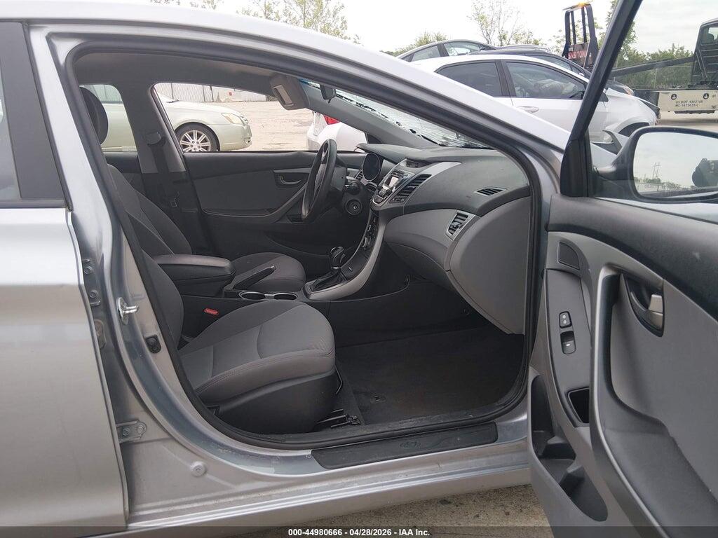 5NPDH4AE7GH736328 2016 HYUNDAI ELANTRA photo no. 5