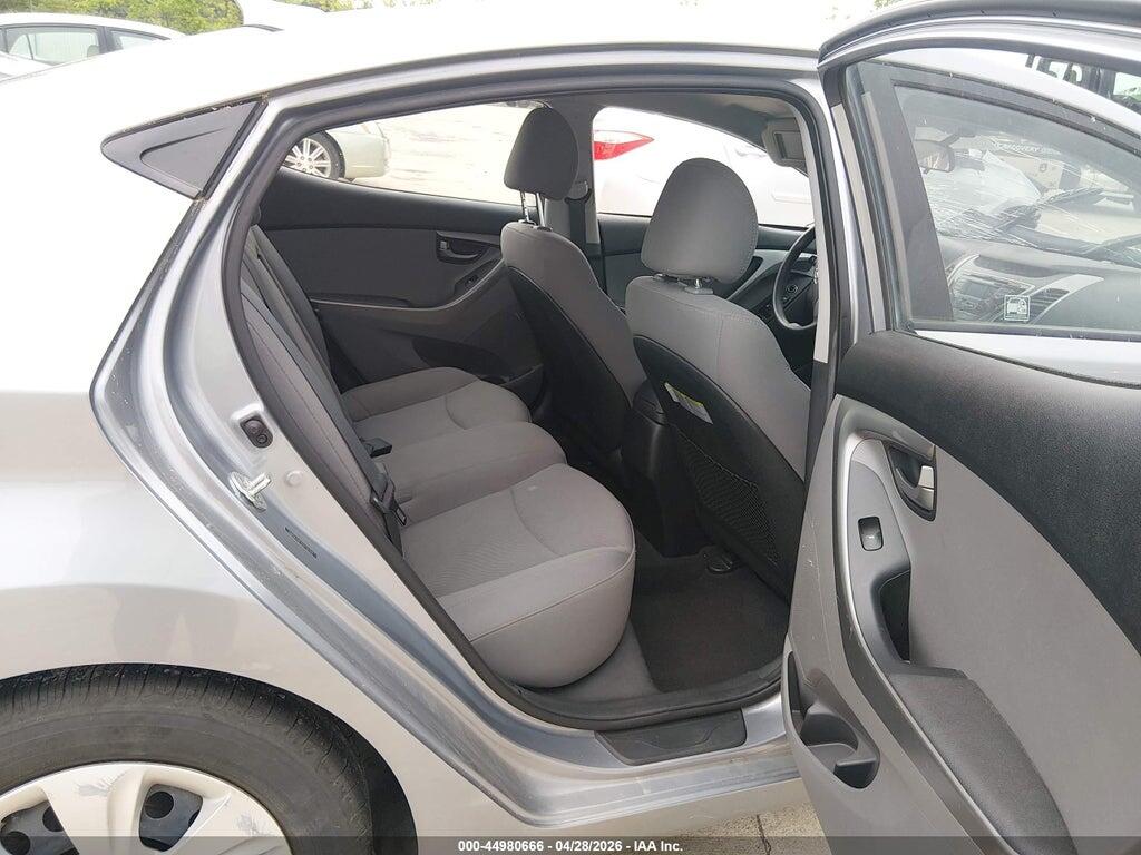 5NPDH4AE7GH736328 2016 HYUNDAI ELANTRA photo no. 8