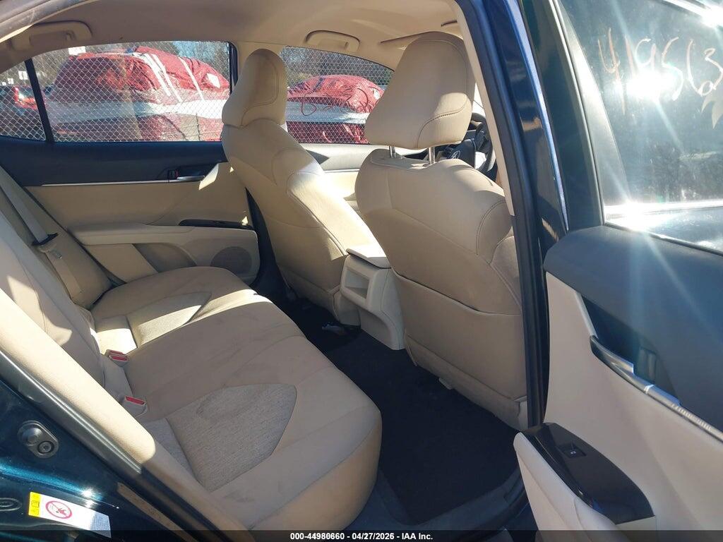 JTNB11HK6J3036613 2018 TOYOTA CAMRY photo no. 8