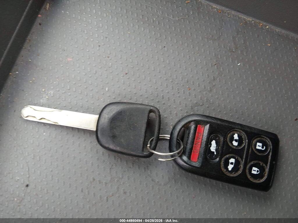 5FNRL38988B010775 2008 HONDA ODYSSEY photo no. 11