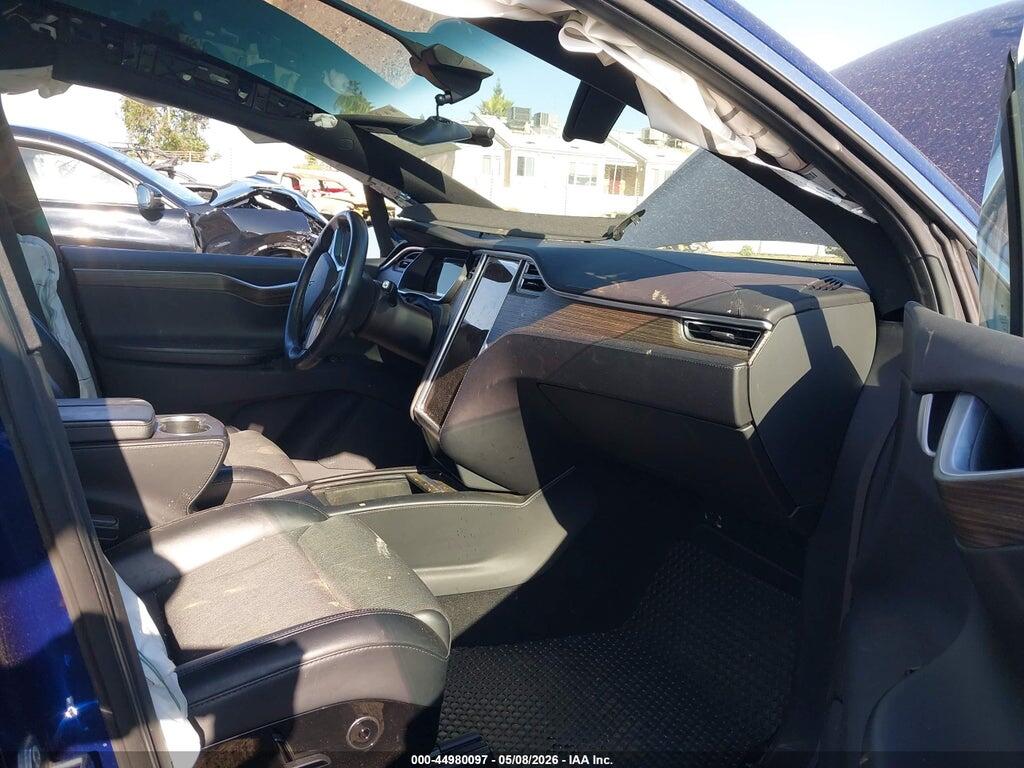 5YJXCAE20GF004955 2016 TESLA MODEL X photo no. 5