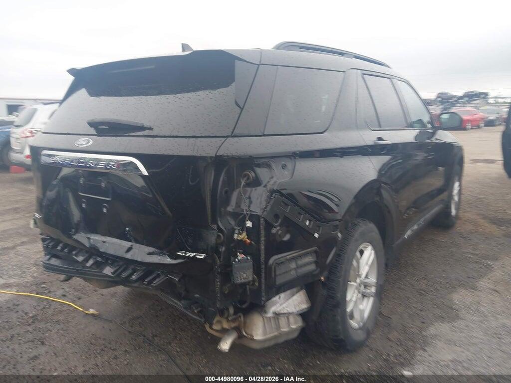 1FMSK8DH8NGA68767 2022 FORD EXPLORER photo no. 4