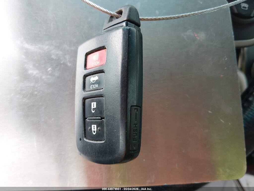 4T4BF1FK5CR193251 2012 TOYOTA CAMRY photo no. 11