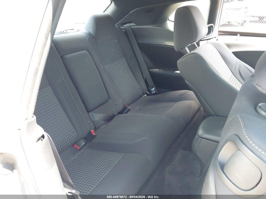 2C3CDZAG3HH501607 2017 DODGE CHALLENGER photo no. 8