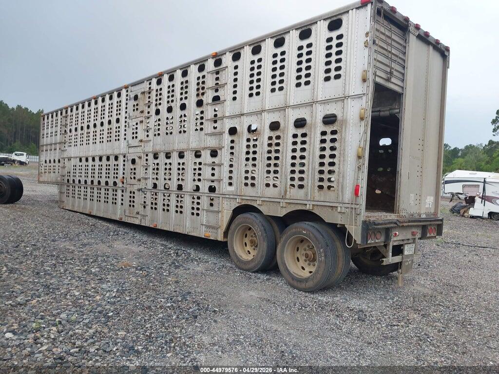 1W1UCRYF6SD517102 1995 WILSON TRAILER CO LIVESTOCK TRAILER photo no. 3
