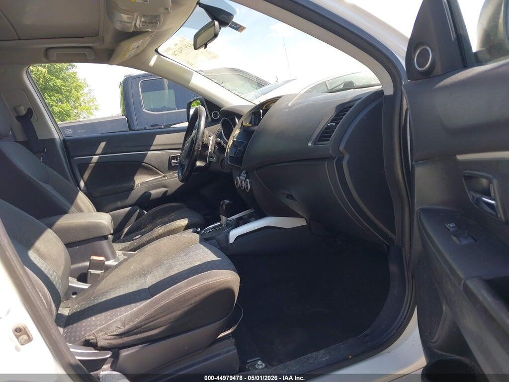 JA4AP4AU7BZ013717 2011 MITSUBISHI OUTLANDER SPORT photo no. 5