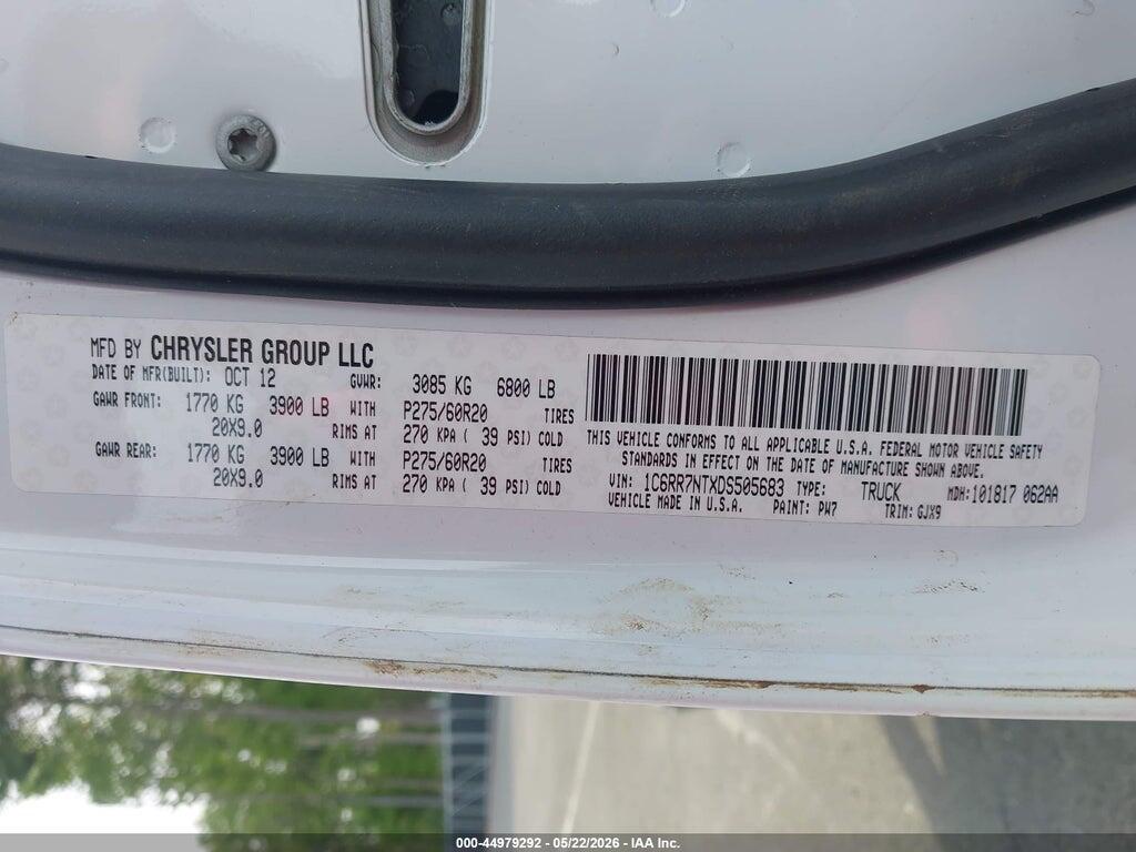 1C6RR7NTXDS505683 2013 RAM 1500 photo no. 9