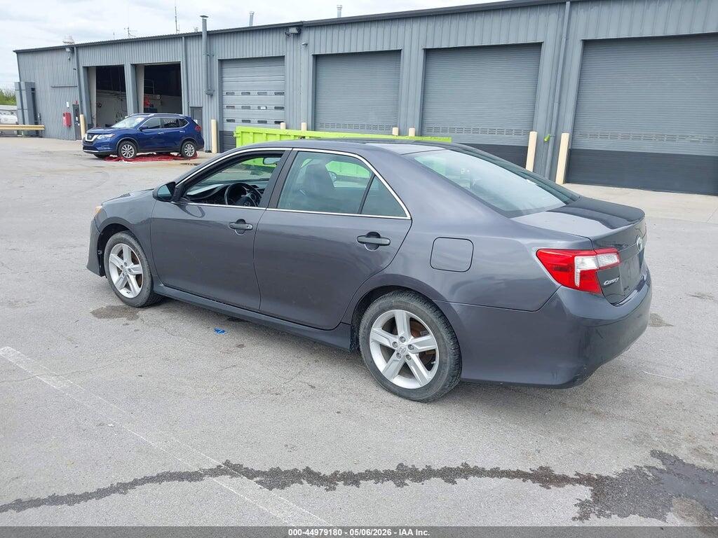 4T1BF1FK2EU329493 2014 TOYOTA CAMRY photo no. 3