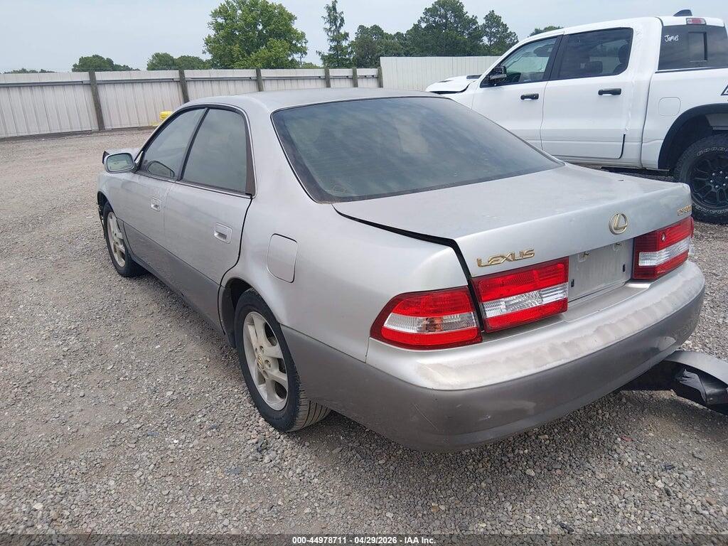 JT8BF28G415112565 2001 LEXUS ES 300 photo no. 3