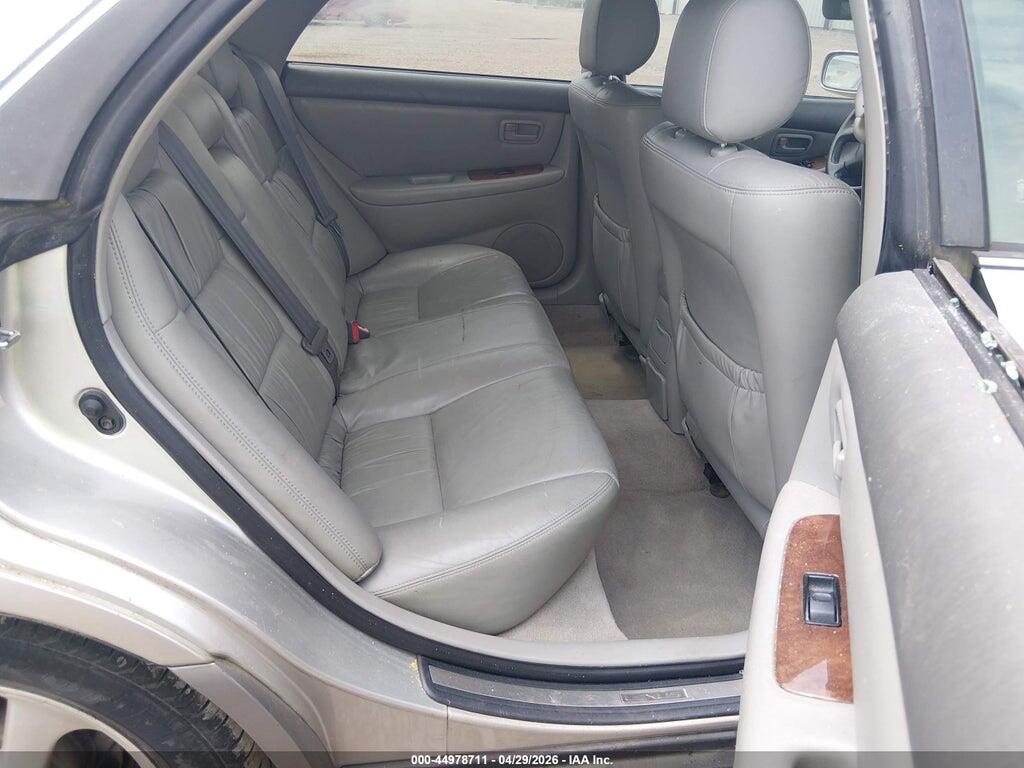 JT8BF28G415112565 2001 LEXUS ES 300 photo no. 8