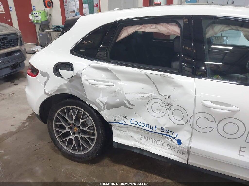WP1AB2A5XHLB21146 2017 PORSCHE MACAN photo no. 6