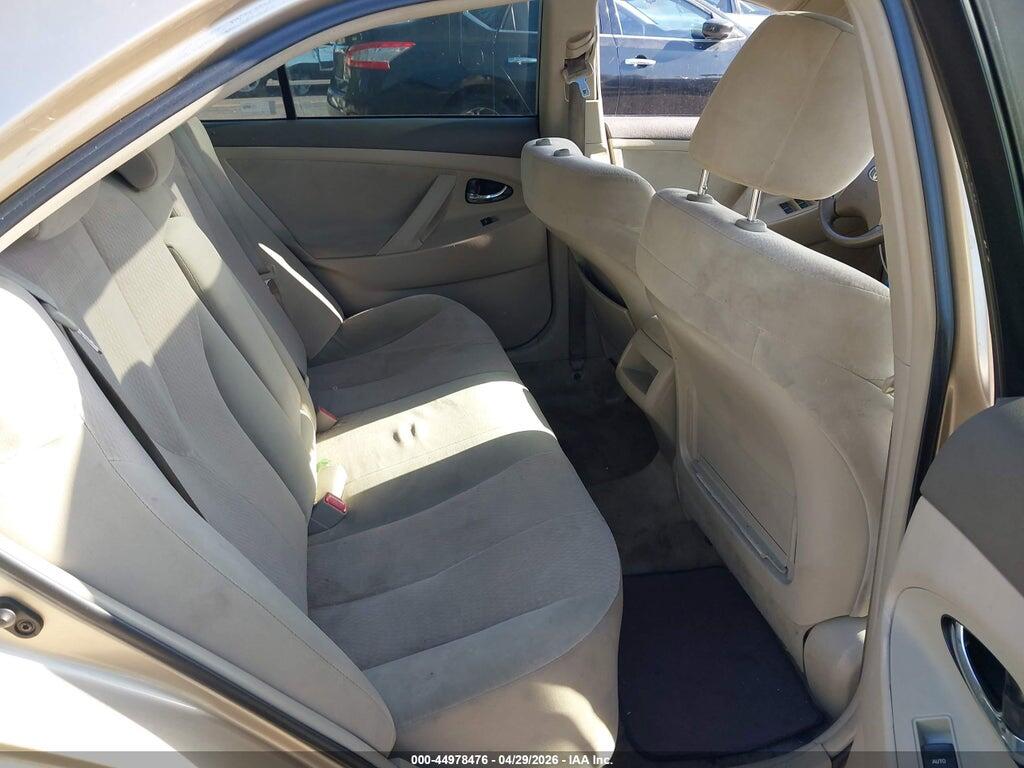4T1BF3EK1AU086184 2010 TOYOTA CAMRY photo no. 8