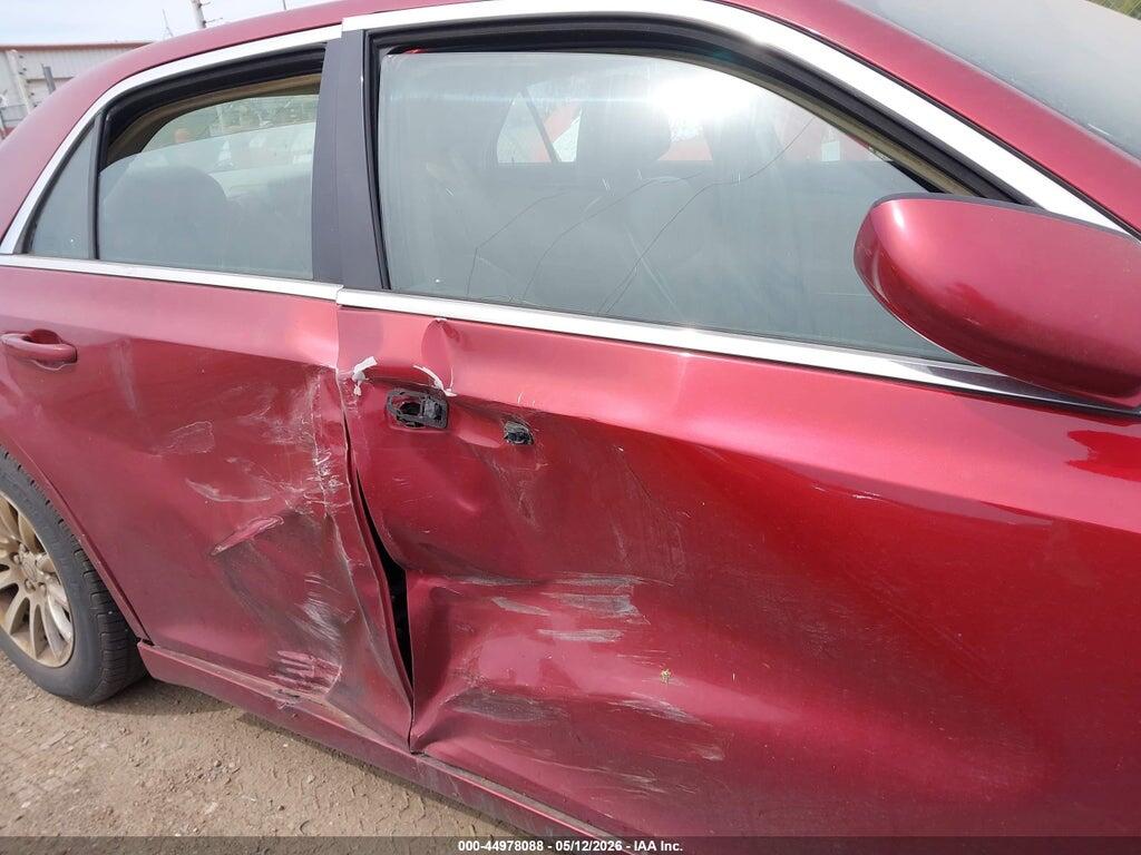 2C3CCAAG8DH739144 2013 CHRYSLER 300 photo no. 12