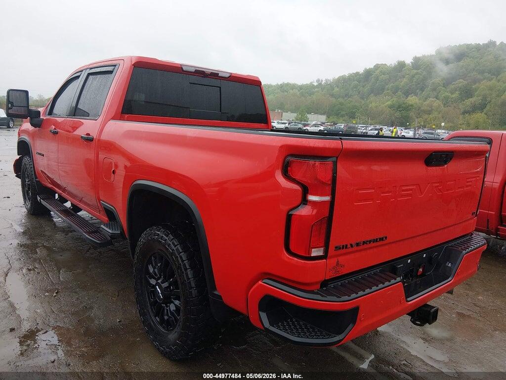 2GC4YNEY3R1267009 2024 CHEVROLET SILVERADO 2500HD photo no. 3