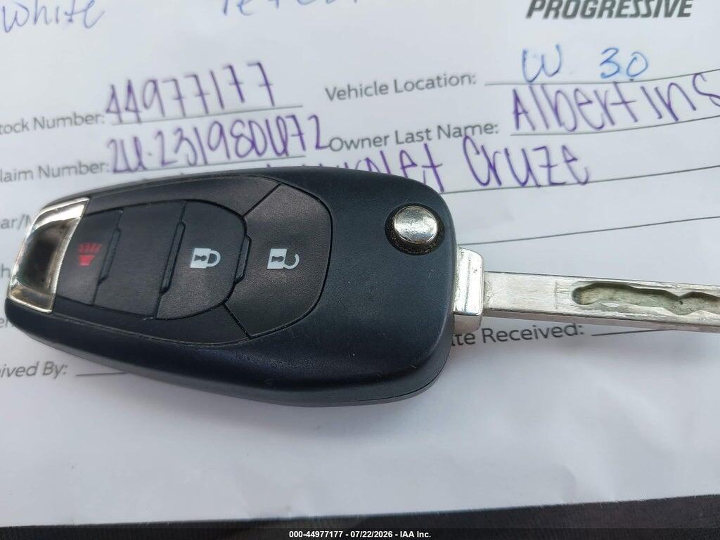 3G1BE6SM1JS532499 2018 CHEVROLET CRUZE photo no. 11