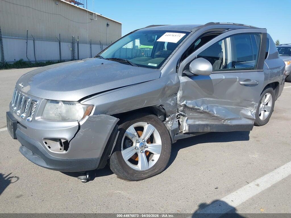 1C4NJCEB1FD209621 2015 JEEP COMPASS photo no. 2