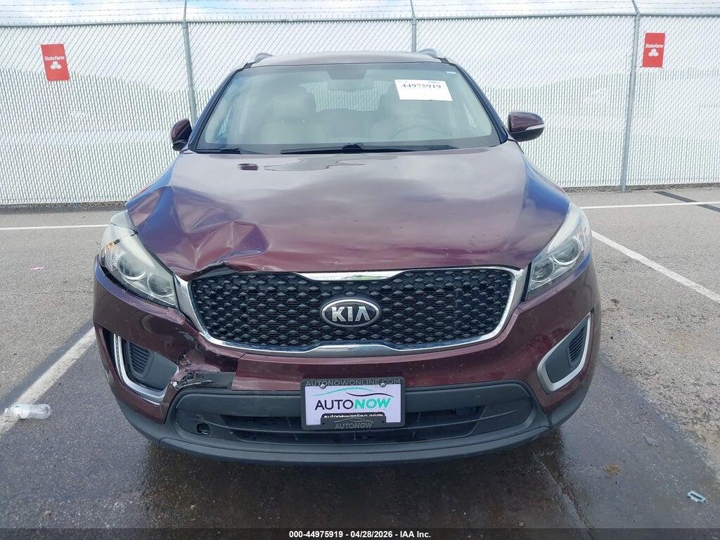 5XYPGDA57HG233486 2017 KIA SORENTO photo no. 12