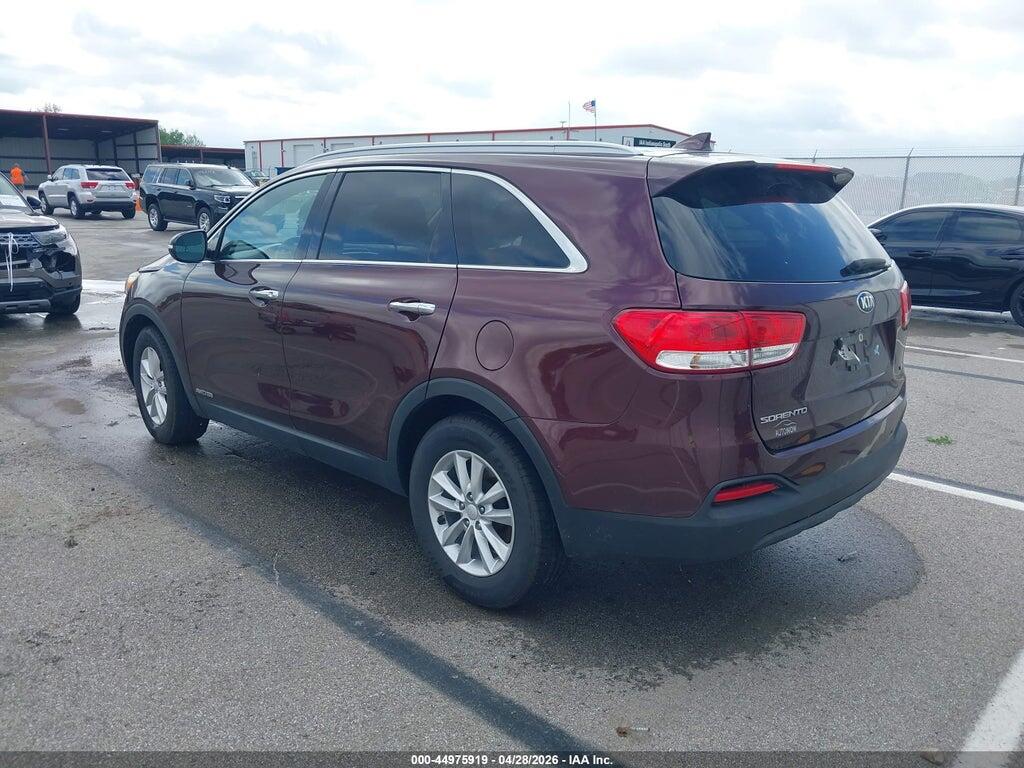 5XYPGDA57HG233486 2017 KIA SORENTO photo no. 3