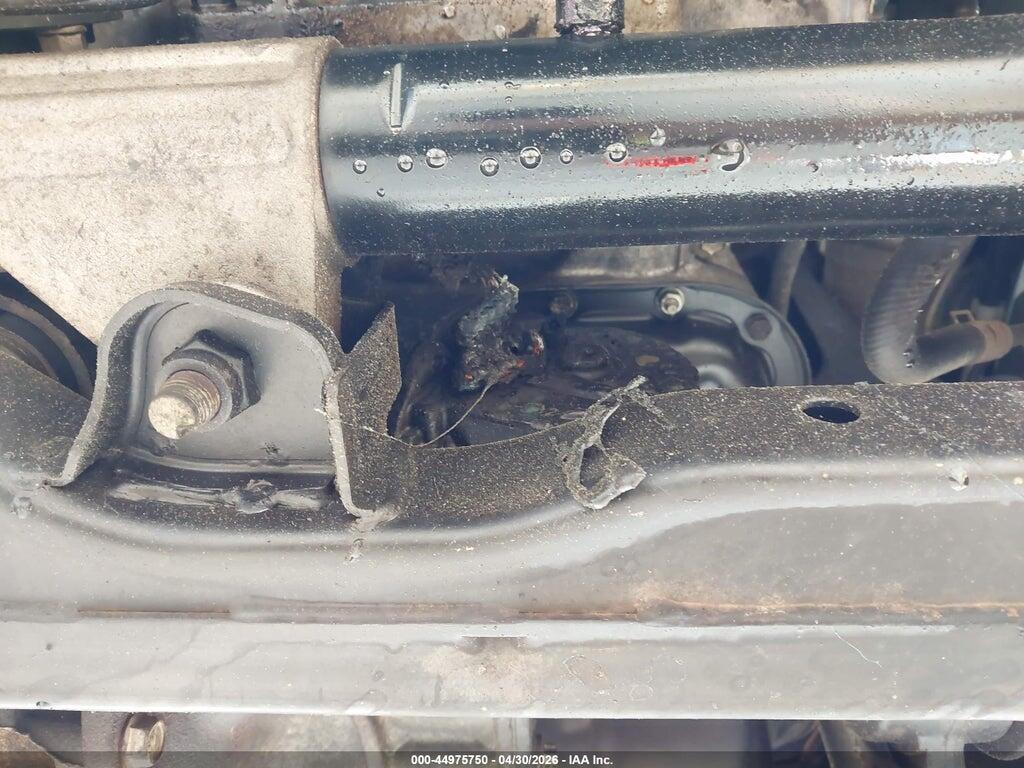 5TBBT44123S404082 2003 TOYOTA TUNDRA photo no. 6