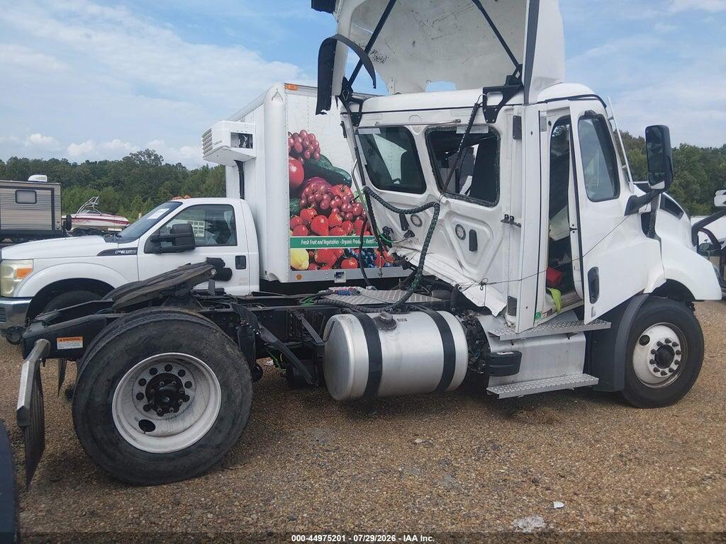 3AKBHSDV9PSUH6624 2023 FREIGHTLINER NEW CASCADIA 116 photo no. 3