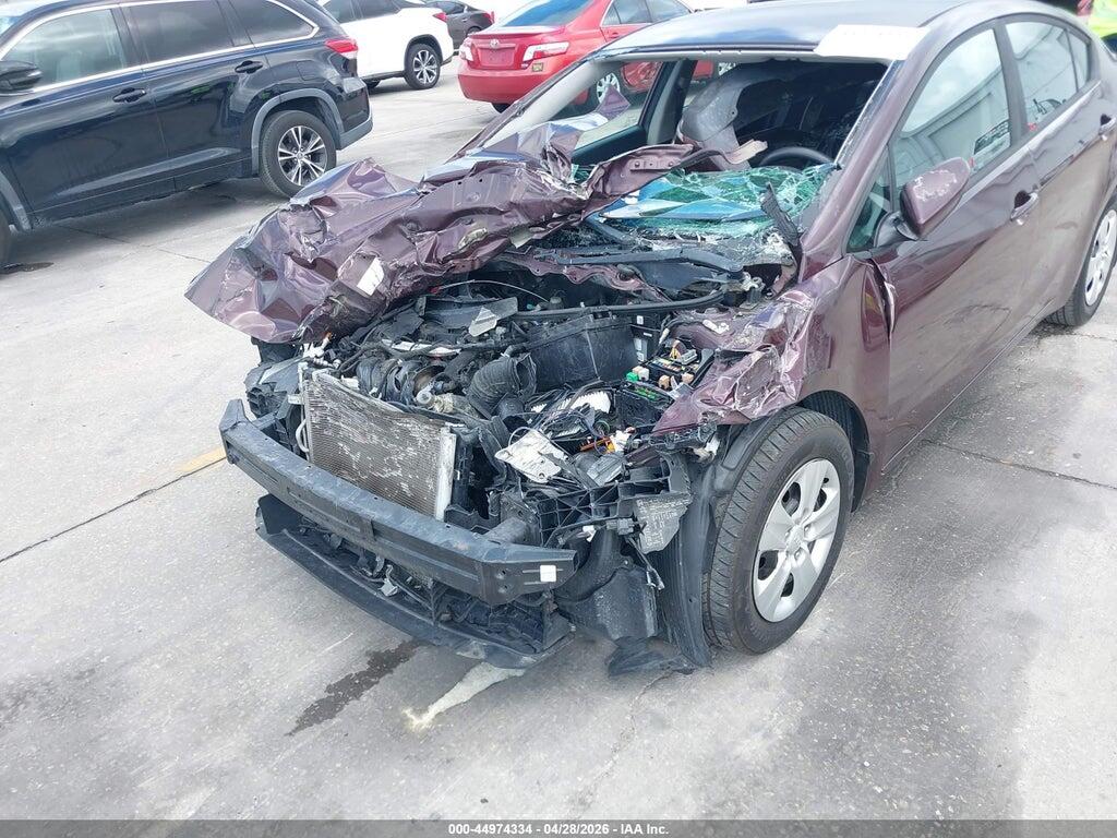 3KPFK4A71JE165295 2018 KIA FORTE photo no. 6