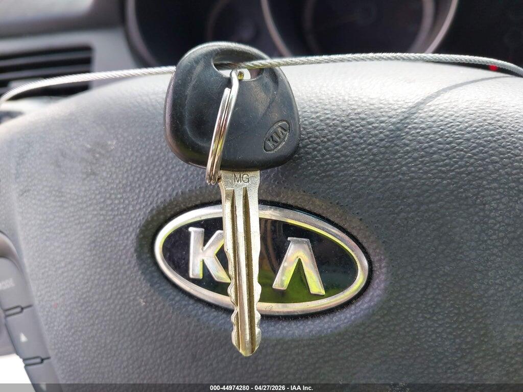 KNAGE228295322649 2009 KIA OPTIMA photo no. 11