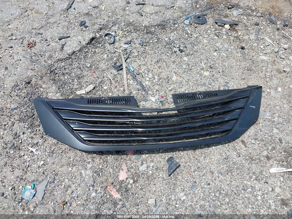 5TDZK3DC6BS147673 2011 TOYOTA SIENNA photo no. 12