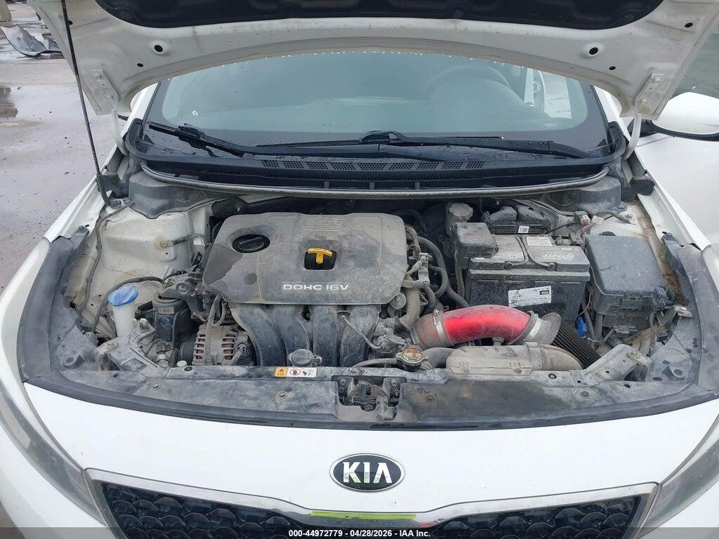 3KPFK4A75HE072564 2017 KIA FORTE photo no. 10