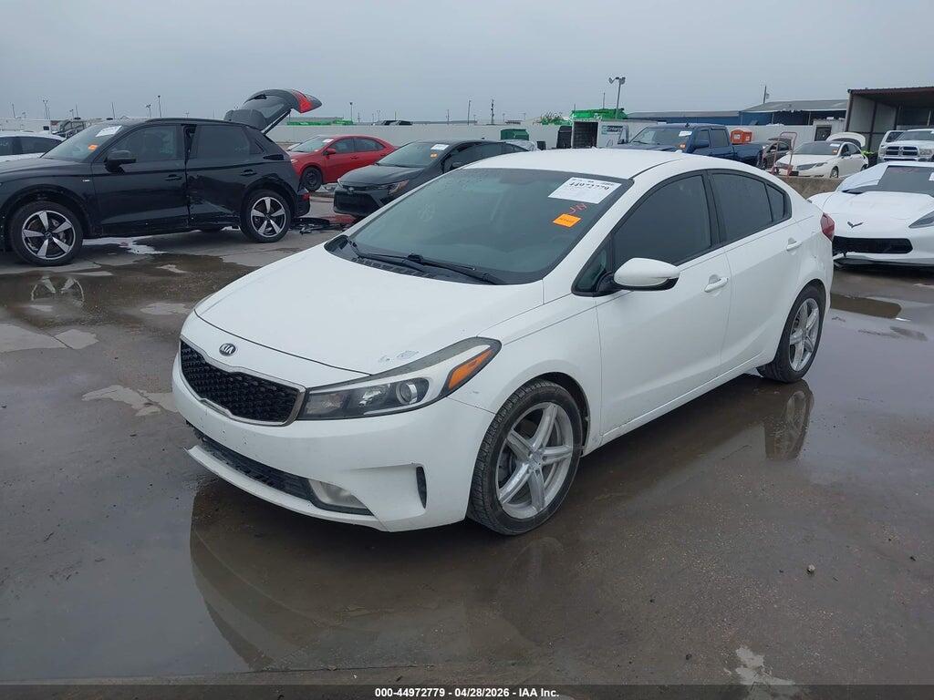 3KPFK4A75HE072564 2017 KIA FORTE photo no. 2