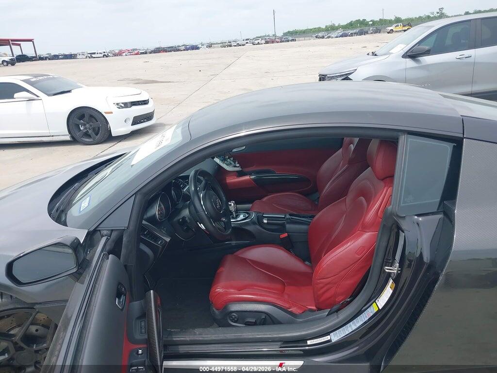 WUAAUAFG5F7000923 2015 AUDI R8 photo no. 8