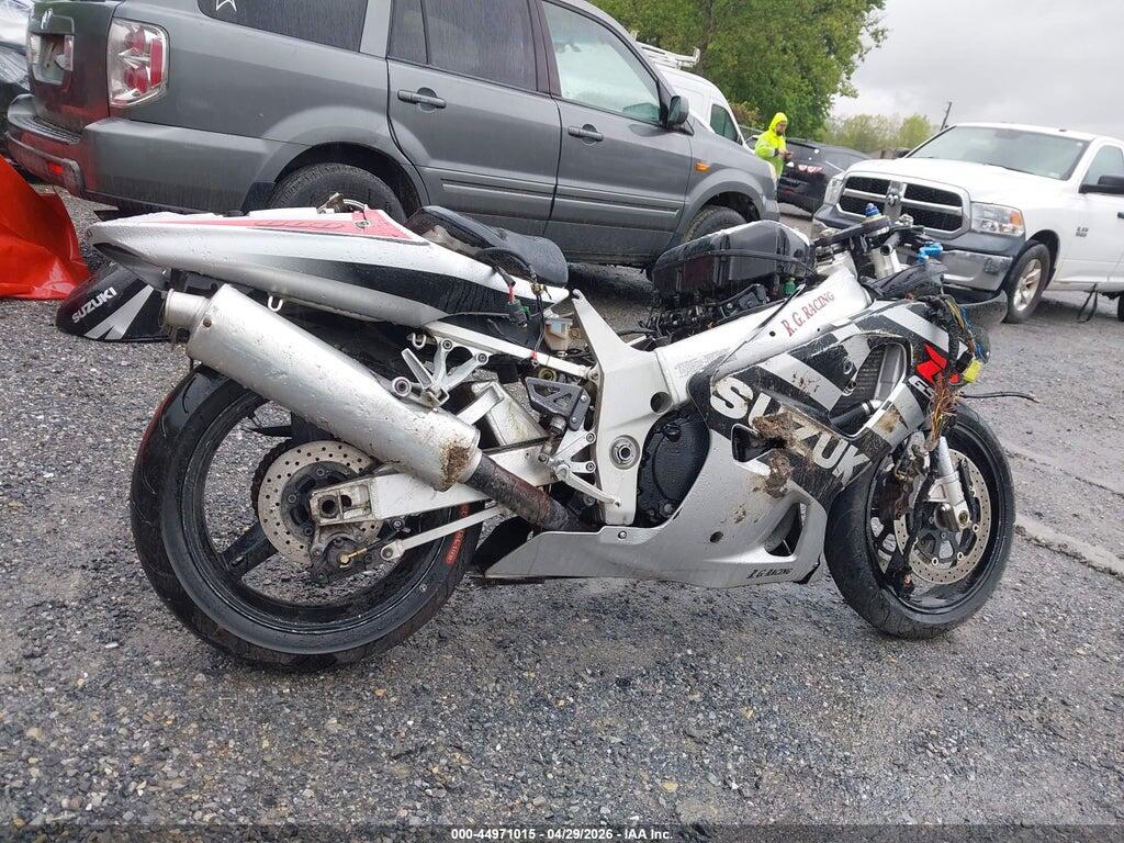 JS1GN7BA112103698 2001 SUZUKI GSX-R600 photo no. 11