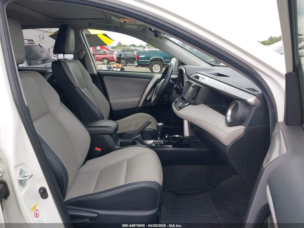 JTMDJREVXHD135238 2017 TOYOTA RAV4 HYBRID photo no. 5