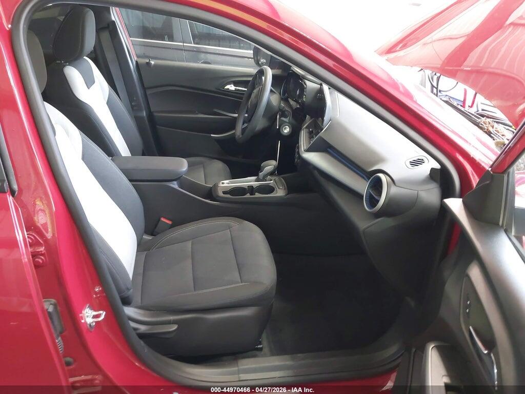 KL77LFEP7TC009387 2026 CHEVROLET TRAX photo no. 5