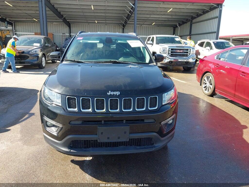 3C4NJDBB4JT299392 2018 JEEP COMPASS photo no. 12