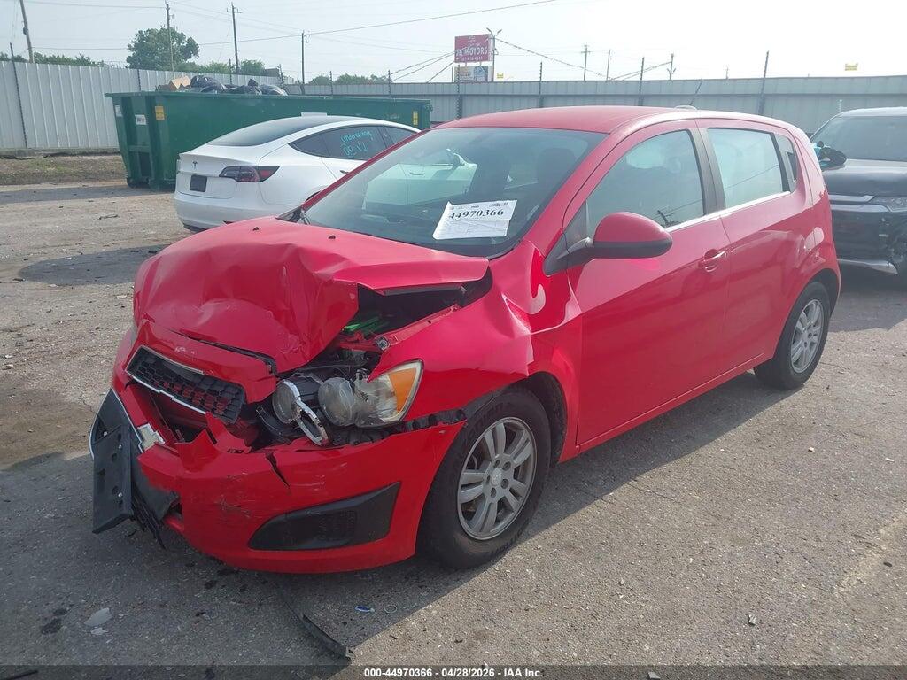 1G1JC6SH2F4124153 2015 CHEVROLET SONIC photo no. 2