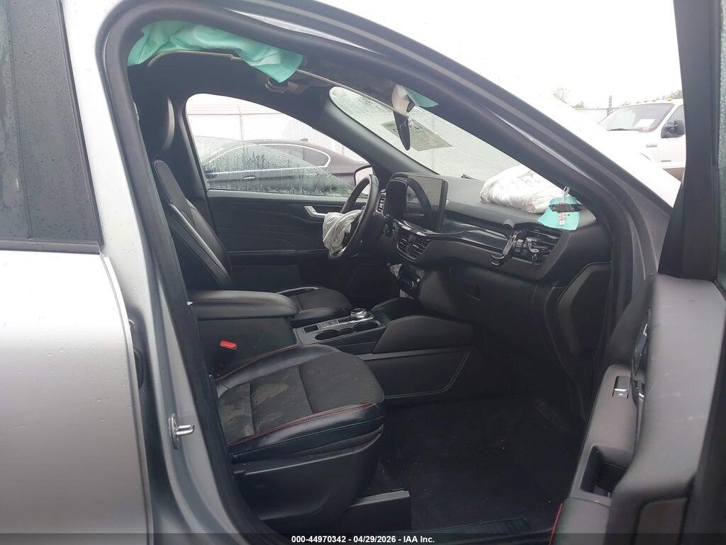 1FMCU0MN7PUB12770 2023 FORD ESCAPE photo no. 5