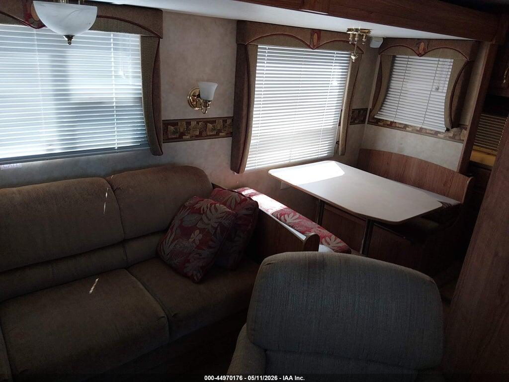 1UJBJ02RX61EA0201 2006 JAYCO JAYFL184BH photo no. 5