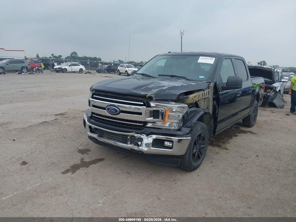 1FTEW1CB2JKC15246 2018 FORD F-150 photo no. 2