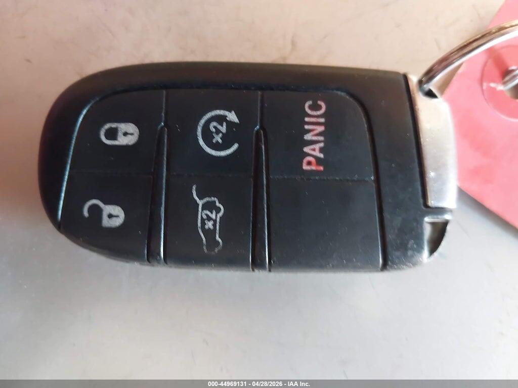 1C4RJEBG6JC130683 2018 JEEP GRAND CHEROKEE photo no. 11