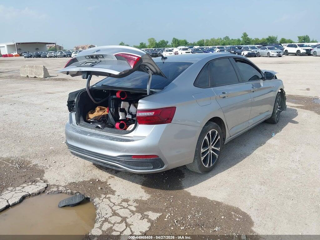 3VWBM7BU0NM015380 2022 VOLKSWAGEN JETTA photo no. 4