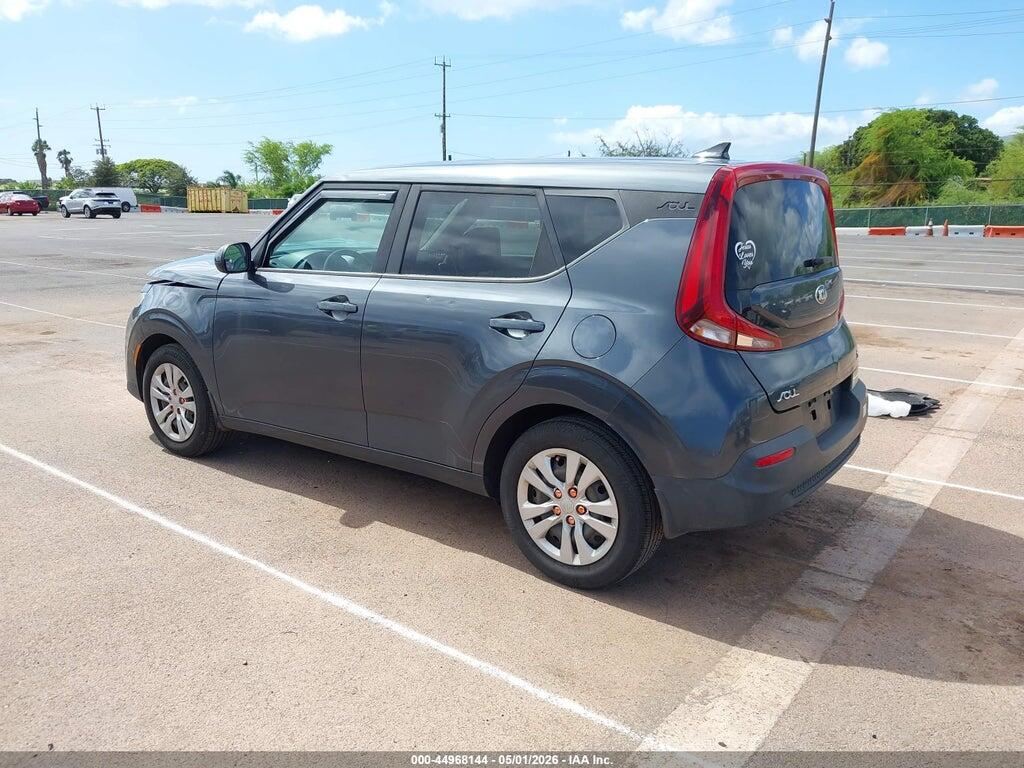 KNDJ23AU2M7755567 2021 KIA SOUL photo no. 3