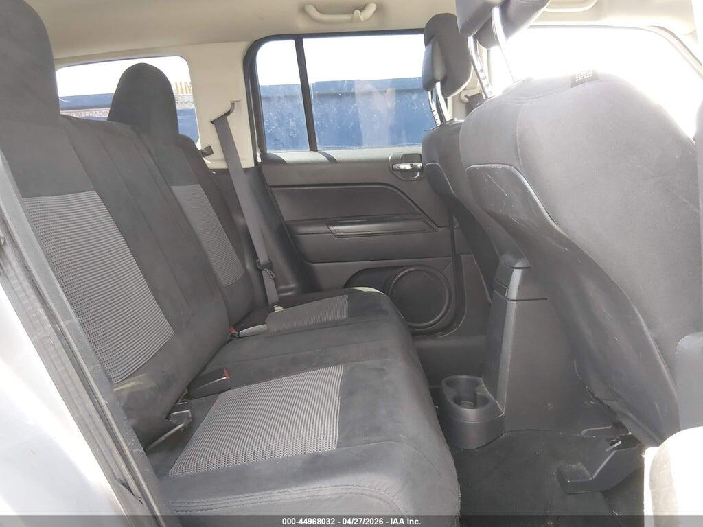1C4NJPBB0HD131704 2017 JEEP PATRIOT photo no. 8