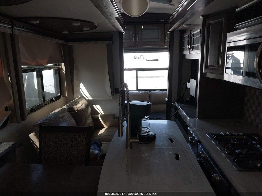 4YDF31229J4703223 2018 KEYS MONTANA photo no. 5