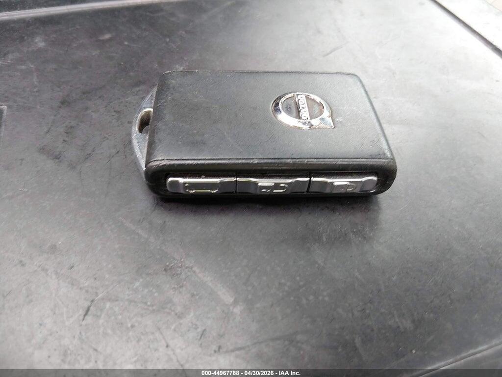 YV4AC2HK2L2248334 2020 VOLVO XC40 photo no. 11