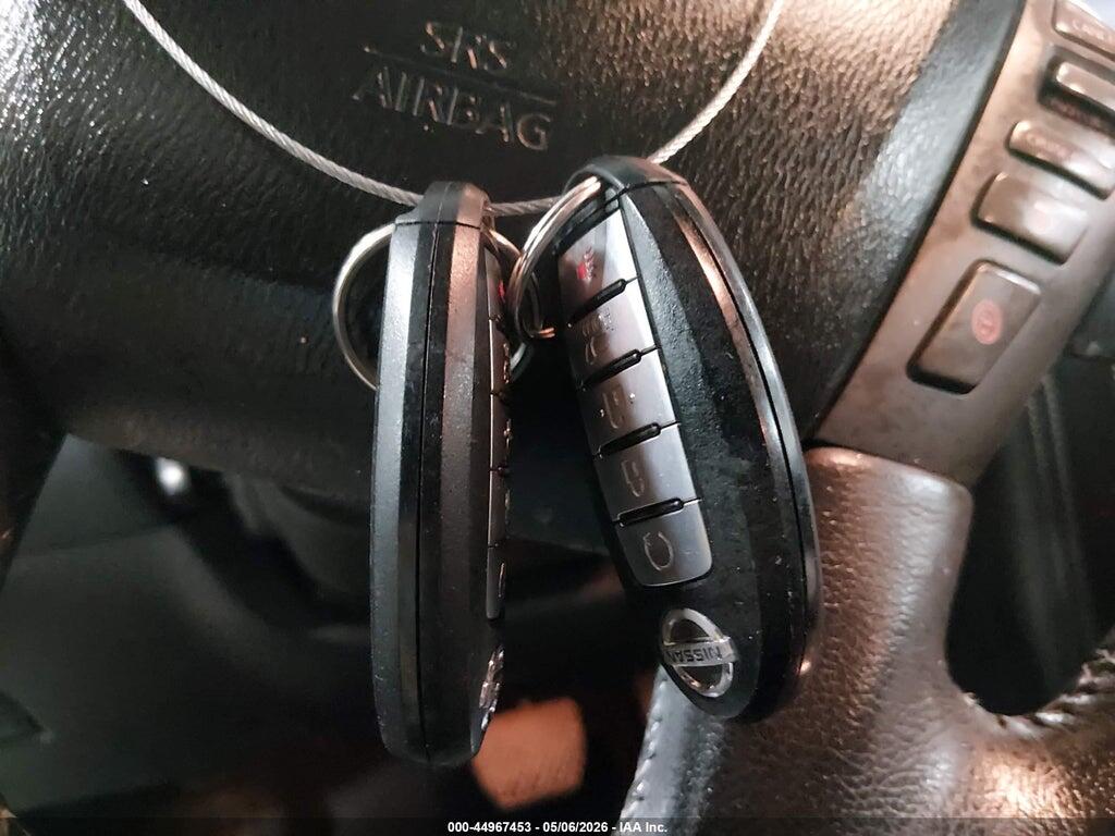 JN8AY2NC5H9500176 2017 NISSAN ARMADA photo no. 11