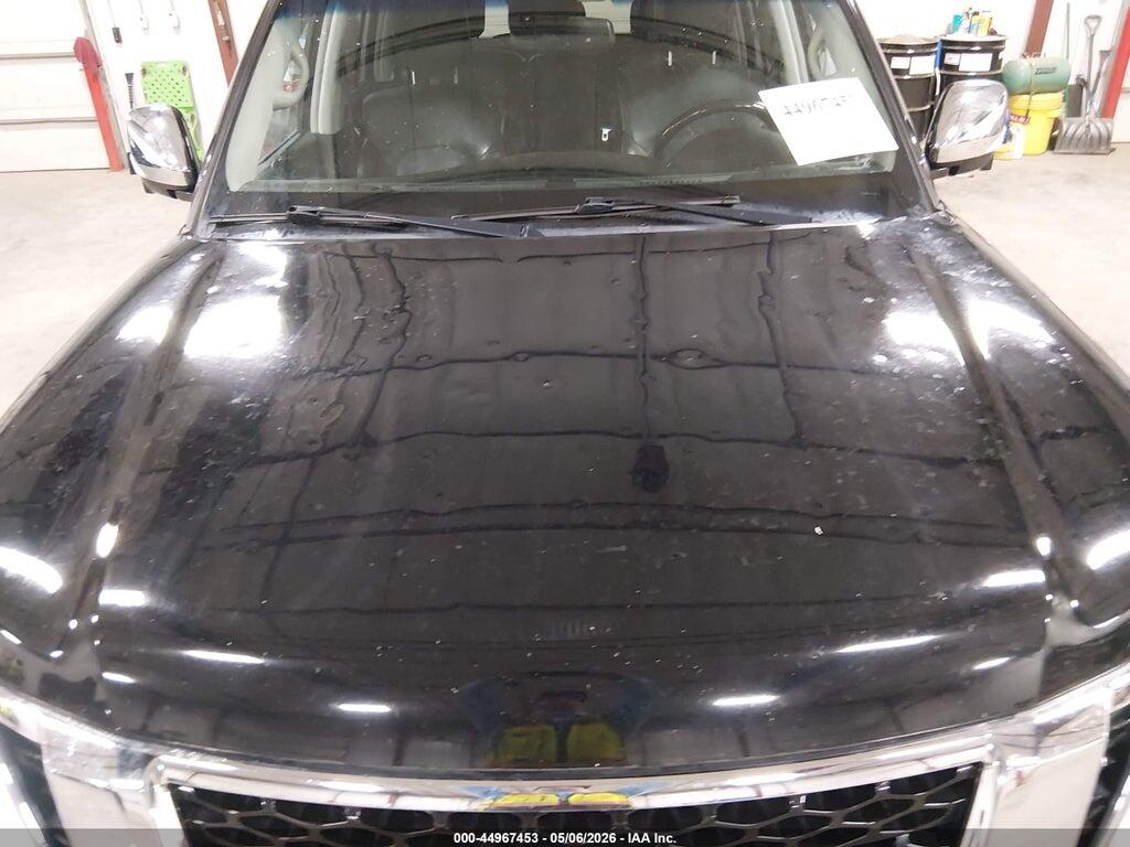 JN8AY2NC5H9500176 2017 NISSAN ARMADA photo no. 6