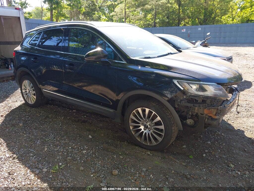 5LMCJ3D90HUL34143 2017 LINCOLN MKC photo no. 1