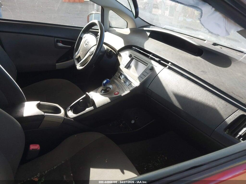 JTDKN3DU5D1630380 2013 TOYOTA PRIUS photo no. 5