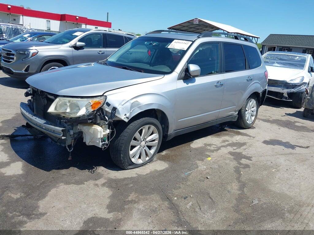 JF2SHADC6DH444052 2013 SUBARU FORESTER photo no. 2