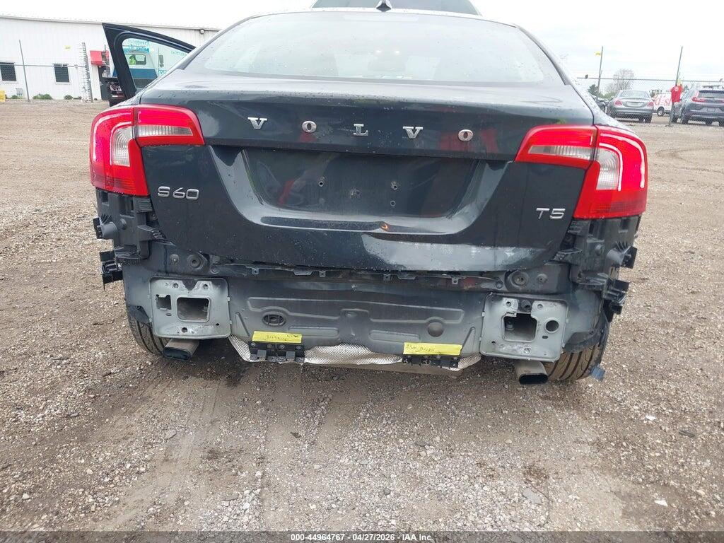 YV1612FS6E2285272 2014 VOLVO S60 photo no. 6